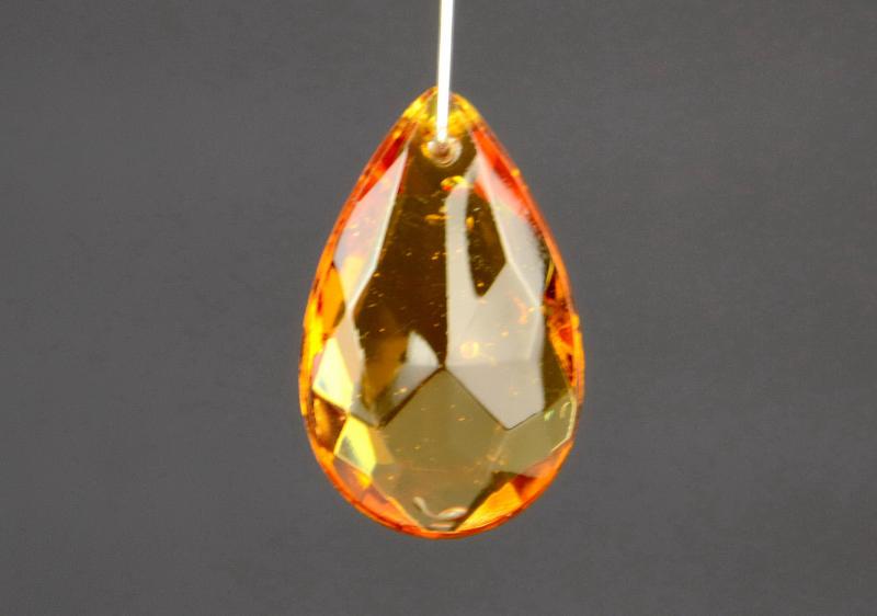 1102-32-ambra-goccia-in-vetro-per-lampadario-2,966.jpg?WebbinsCacheCounter=1-antiquastyle